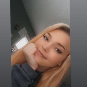 Meet your Posher, Renee